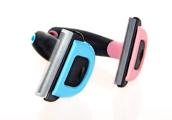 Pet  Hair Removal Comb - Gusto Illusions